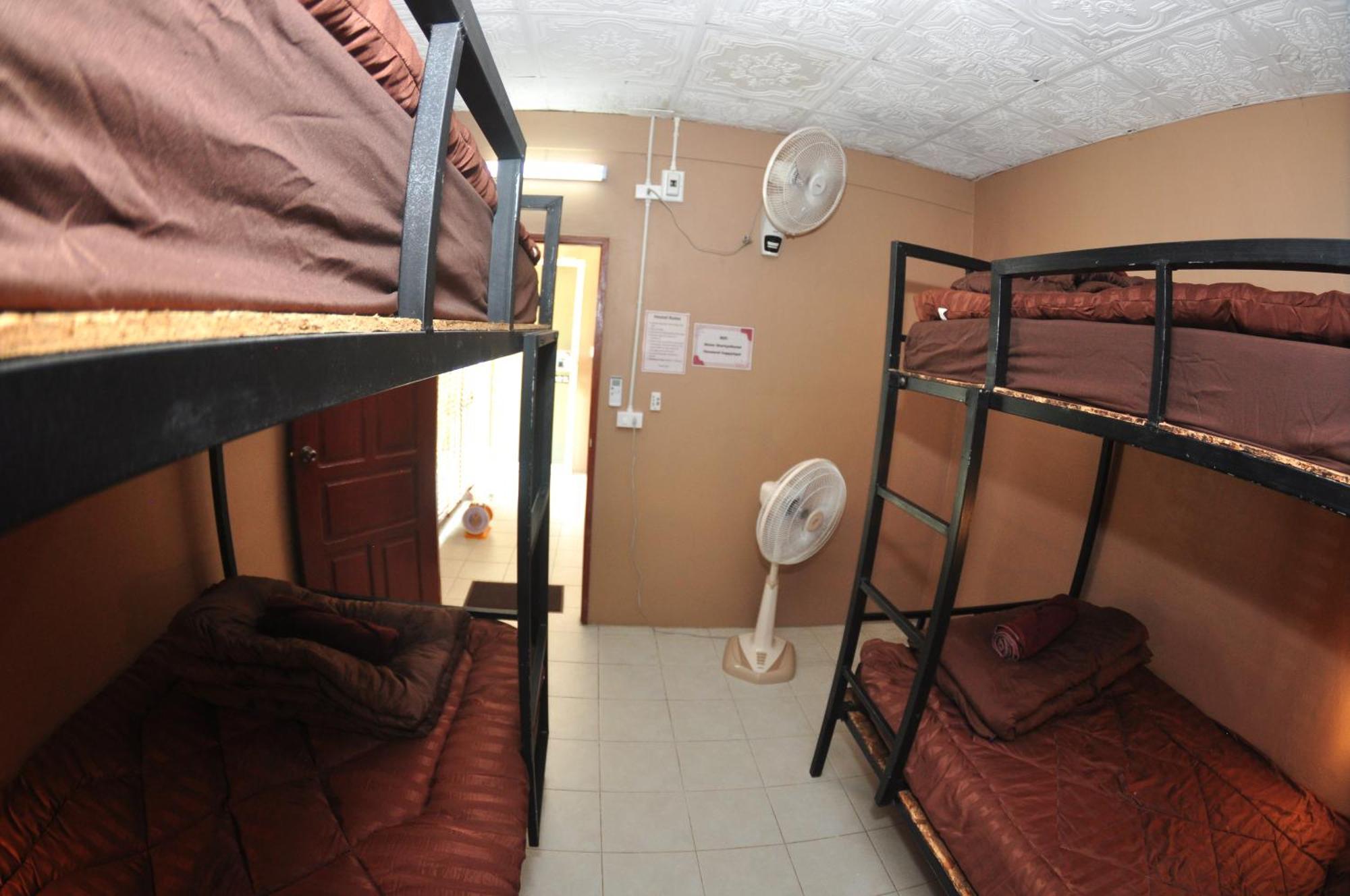 Sharky'S Hostel 拜县 外观 照片
